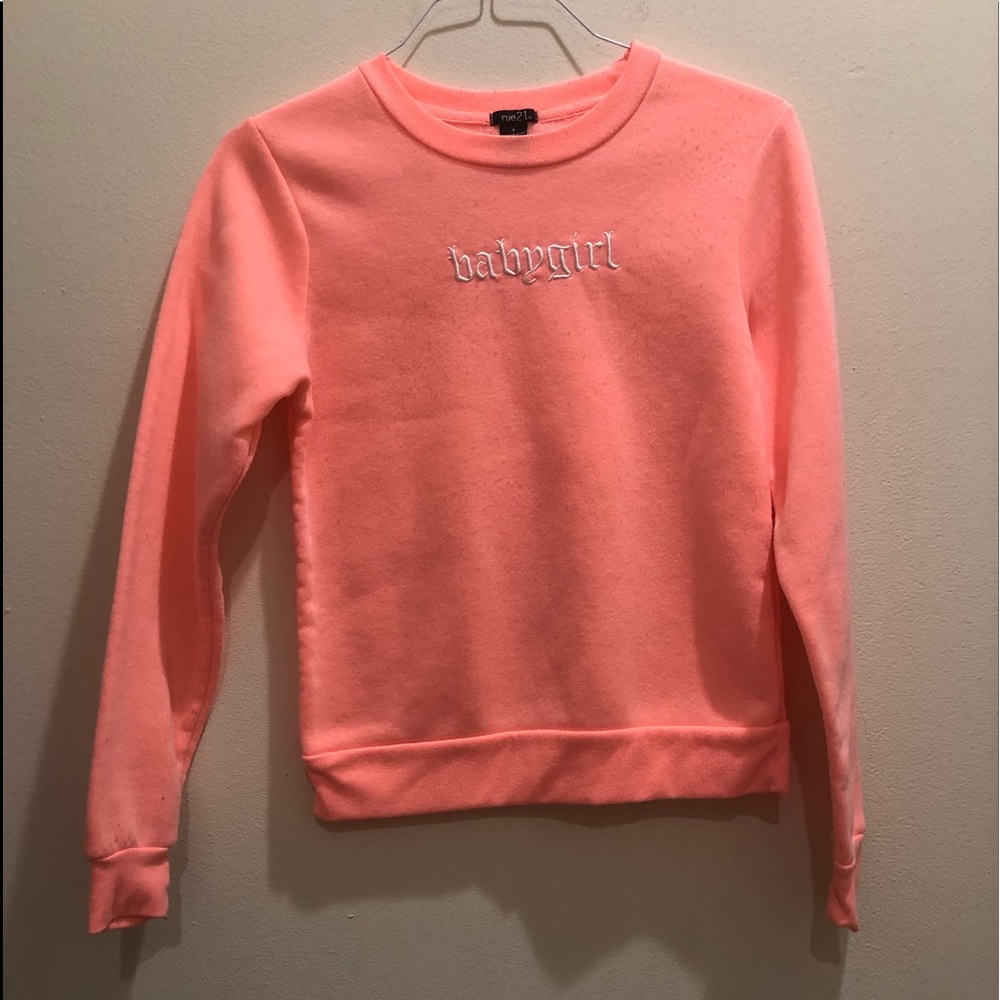 Ladies pink long sleeve sweater. Size S